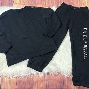 Cat & Jack Boys Sweatshirt and Jogger Set – Size Small (6/7)